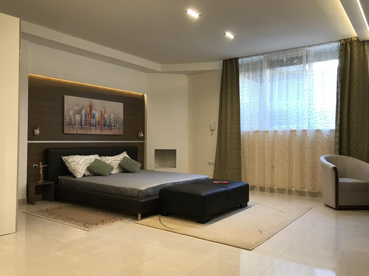 Apartmán Centar Lux Vrsac Exteriér fotografie