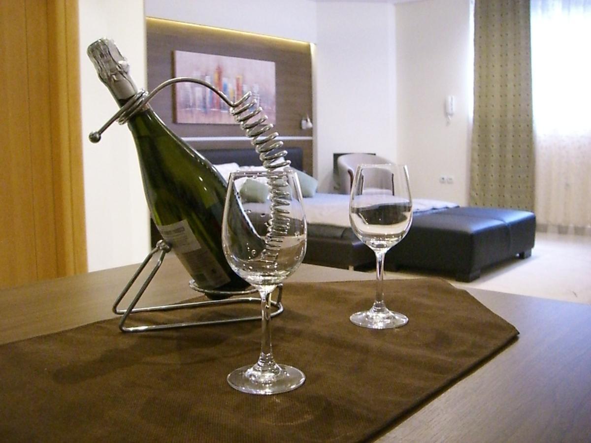 Apartmán Centar Lux Vrsac Exteriér fotografie
