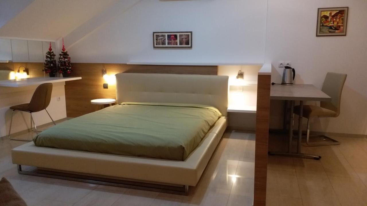 Apartmán Centar Lux Vrsac Exteriér fotografie